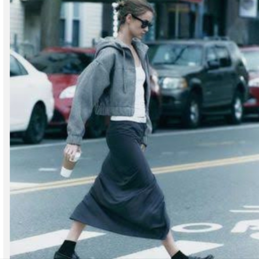 ZARA BLUE CONTRASTING BOXER WAITS MID SKIRT XL